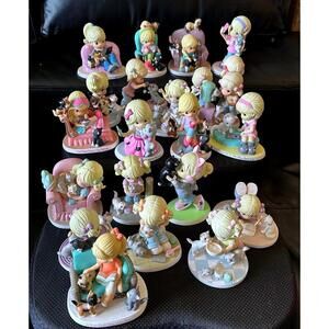 22 Precious Moments Girls with Kittens collection lot